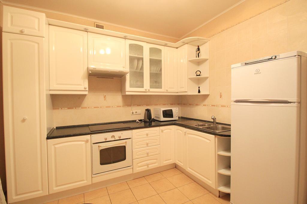 Apartment Poznyaky-Bazhana Kiev Exteriör bild