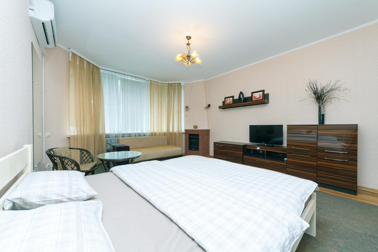 Apartment Poznyaky-Bazhana Kiev Exteriör bild